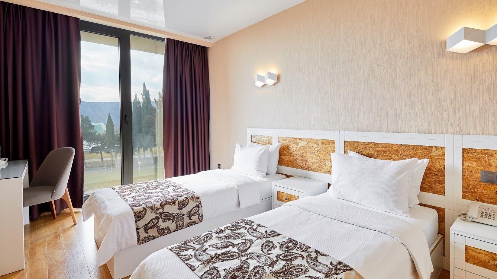 Iveria Inn Hotel Tbilisi Exterior foto